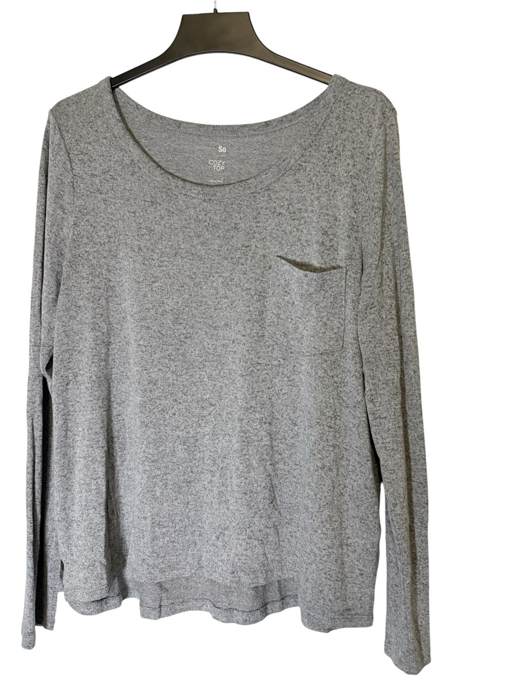 Women’s Soft Gray Long Sleeve Pocket Tee Size Large